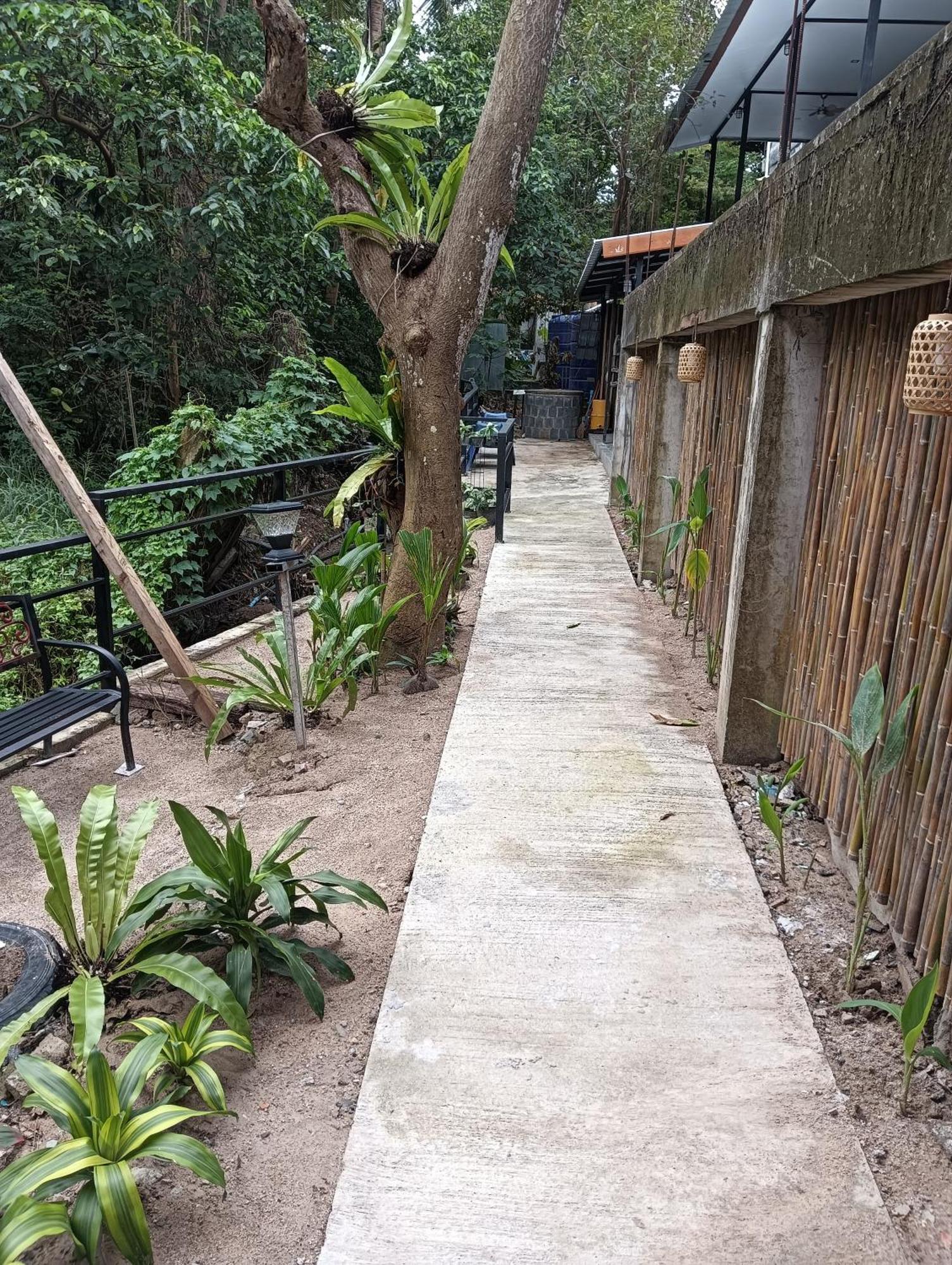 White Jail At Koh Tao Hostel Esterno foto
