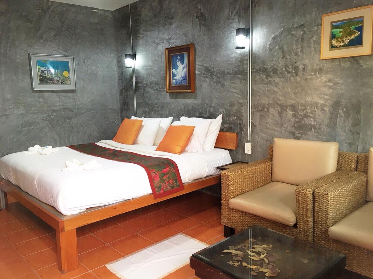 White Jail At Koh Tao Hostel Esterno foto