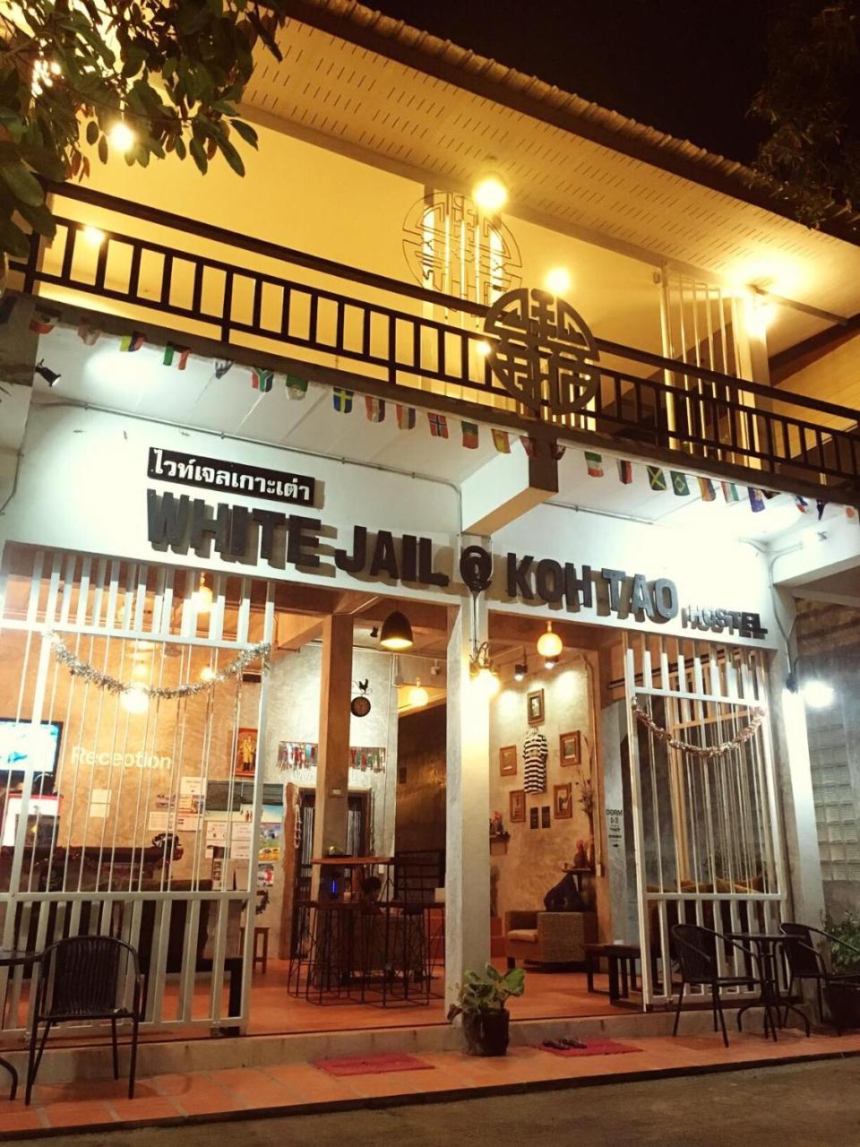 White Jail At Koh Tao Hostel Esterno foto